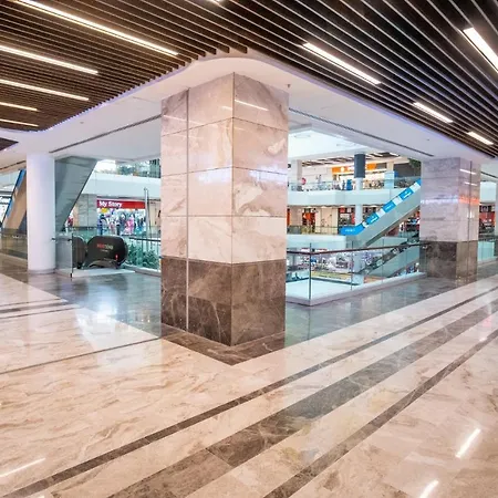 Modern Close To Malls In Eyupsultan *
